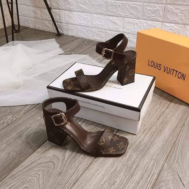 LV Louis Vuitton Heels